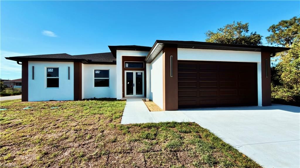 3114 6th ST W, Lehigh Acres, FL 33971