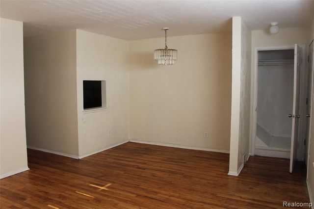 14832 Muirland Street, Detroit, MI 48238