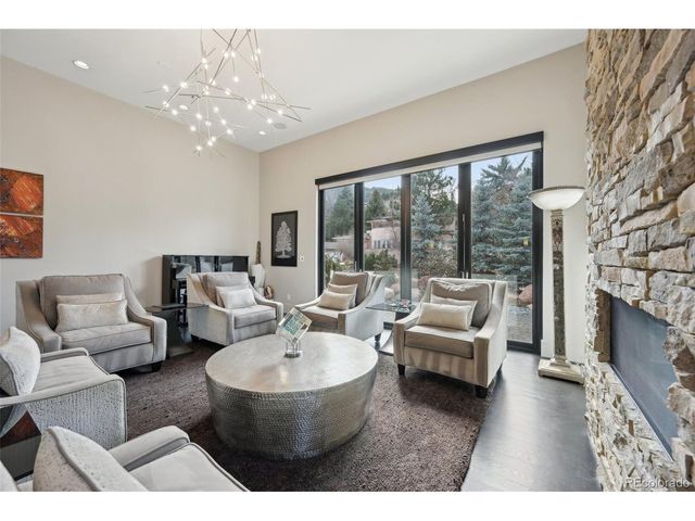 350 15th St, Boulder, CO 80302