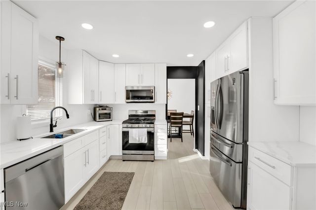 4560 Queen Mary Drive, South Euclid, OH 44121