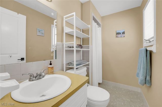 4560 Queen Mary Drive, South Euclid, OH 44121