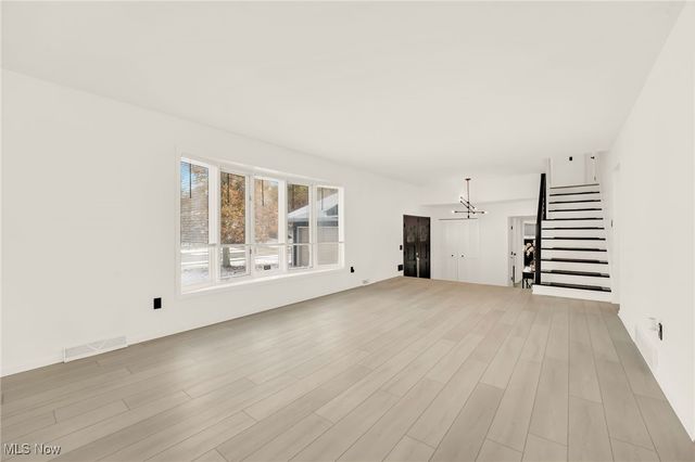 4560 Queen Mary Drive, South Euclid, OH 44121