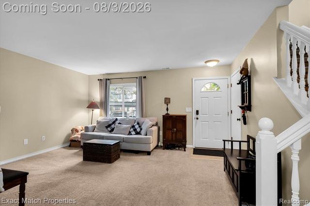 1514 Streamwood Court, Rochester Hills, MI 48309