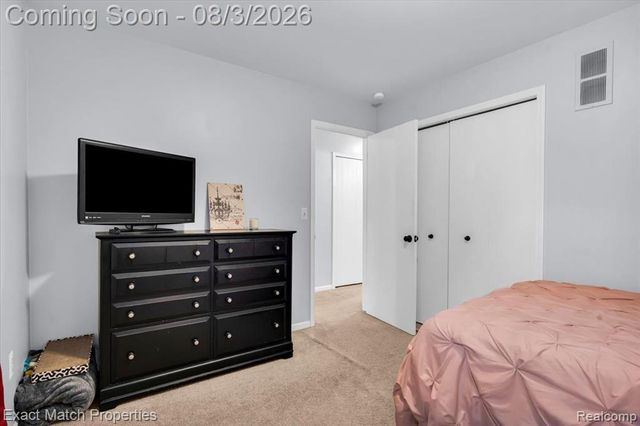 1514 Streamwood Court, Rochester Hills, MI 48309