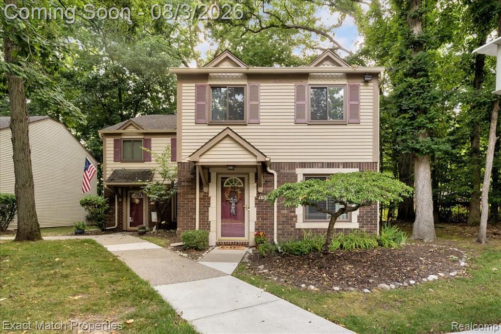 1514 Streamwood Court, Rochester Hills, MI 48309