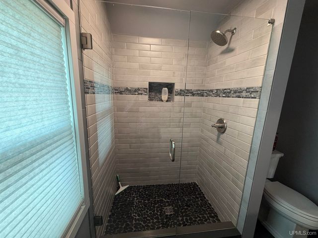 337 W Ridge Street, Marquette, MI 49855