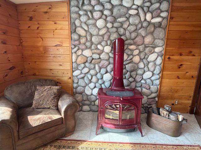 337 W Ridge Street, Marquette, MI 49855