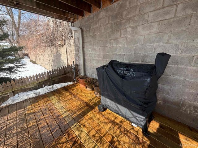 337 W Ridge Street, Marquette, MI 49855