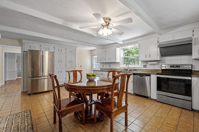 9 Olde Meetinghouse Rd, Westborough, MA 01581
