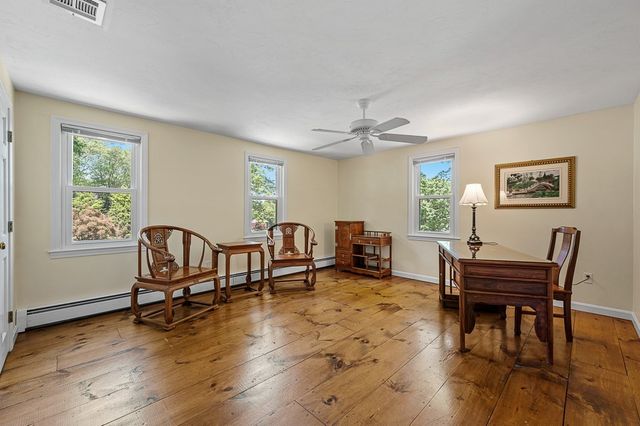 9 Olde Meetinghouse Rd, Westborough, MA 01581