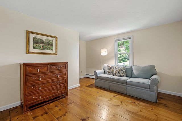 9 Olde Meetinghouse Rd, Westborough, MA 01581