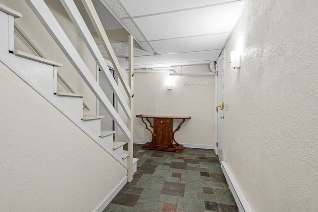 9 Olde Meetinghouse Rd, Westborough, MA 01581