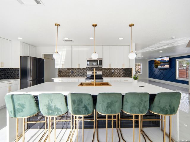 7926 Encanto Vista, San Antonio, TX 78244