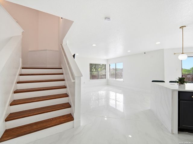 7926 Encanto Vista, San Antonio, TX 78244