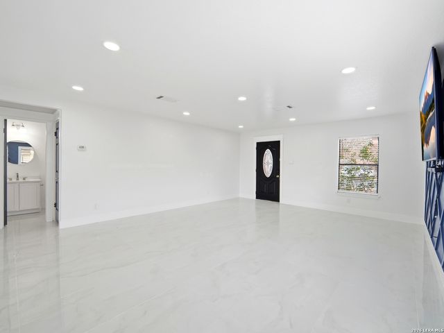 7926 Encanto Vista, San Antonio, TX 78244