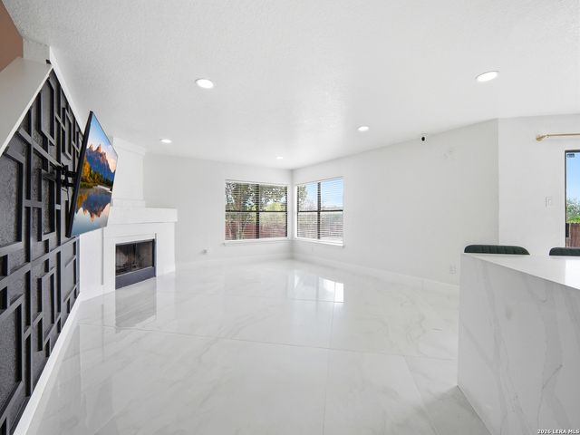 7926 Encanto Vista, San Antonio, TX 78244