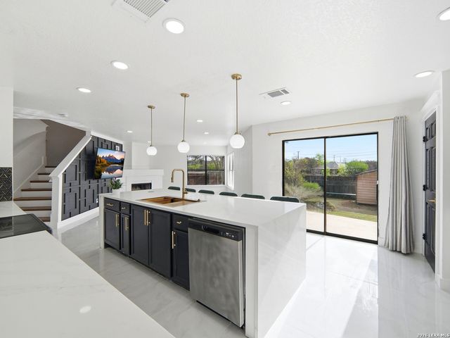 7926 Encanto Vista, San Antonio, TX 78244