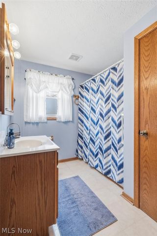 12555 Kaywood Street NW, Massillon, OH 44647