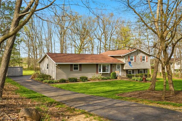 12555 Kaywood Street NW, Massillon, OH 44647