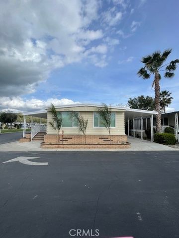 2230 Lake Park Drive 92, San Jacinto, CA 92583