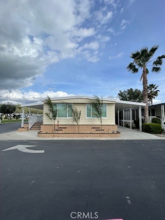 2230 Lake Park Drive 92, San Jacinto, CA 92583