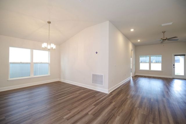 2450 Roygaris Street NW, Palm Bay, FL 32907