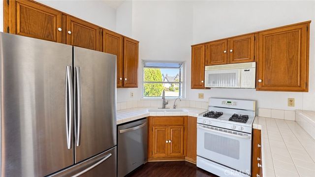 7934 E Saffron Street, Anaheim, CA 92808