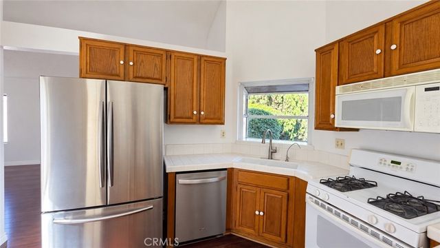 7934 E Saffron Street, Anaheim, CA 92808