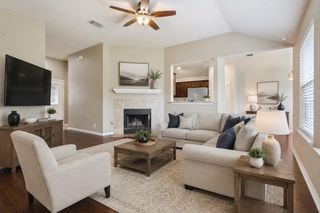 125 Bayliss ST, Hutto, TX 78634