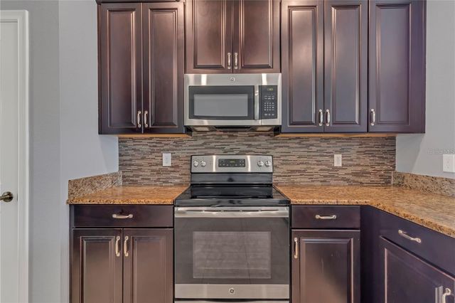 9892 PECAN HICKORY WAY, Orlando, FL 32832