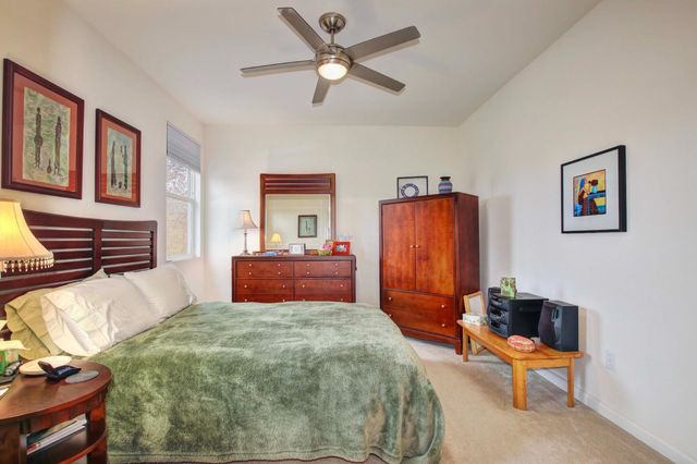 2409 Coffeeberry Rd, West Sacramento, CA 95691