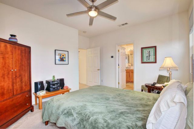 2409 Coffeeberry Rd, West Sacramento, CA 95691