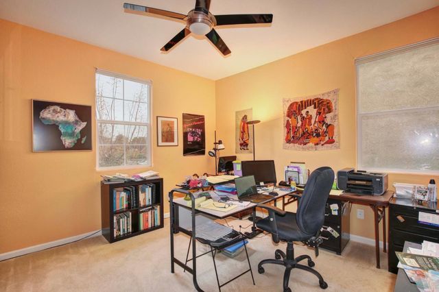 2409 Coffeeberry Rd, West Sacramento, CA 95691