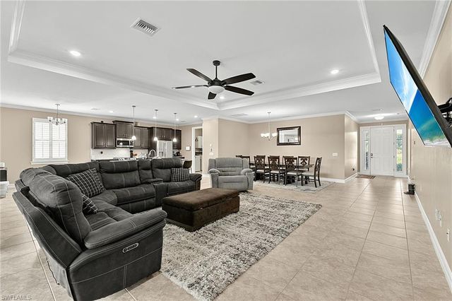 3391 Acapulco CIR, Cape Coral, FL 33909