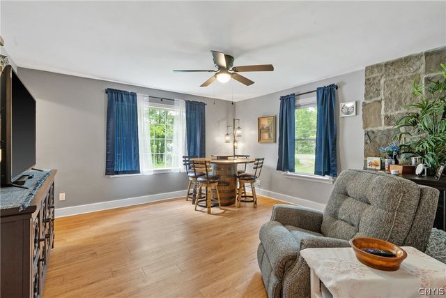 2696 Lyons Road, Camillus, NY 13031
