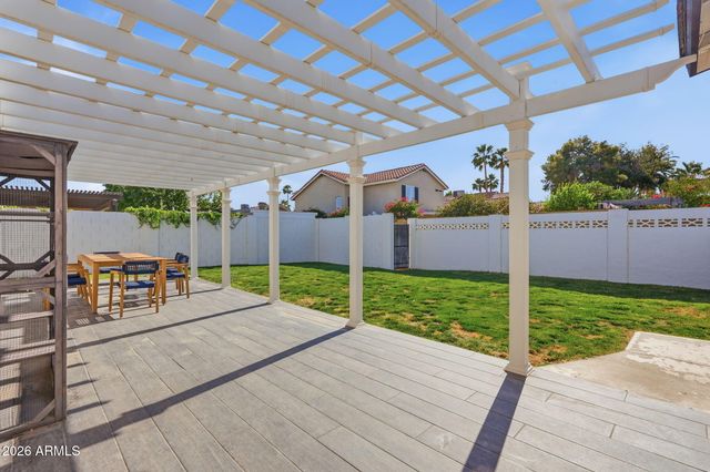 11608 N 32ND Place, Phoenix, AZ 85028