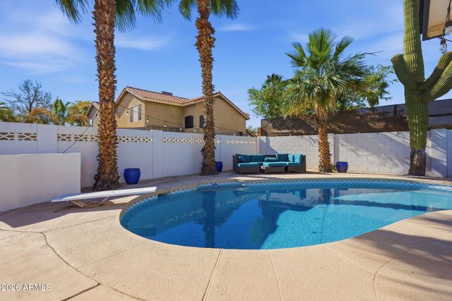 11608 N 32ND Place, Phoenix, AZ 85028