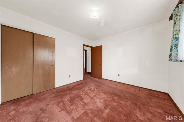 3902 Jane Avenue, St Ann, MO 63074