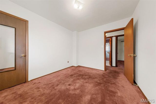 3902 Jane Avenue, St Ann, MO 63074