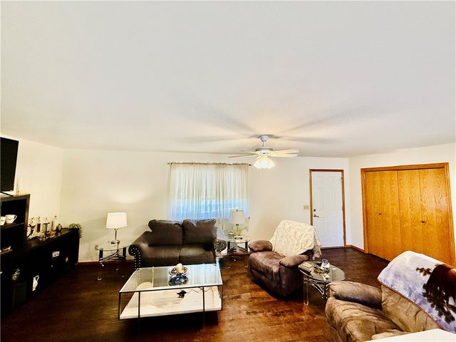 3 Charing Lane, Bella Vista, AR 72714