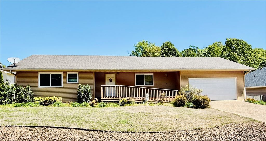 3 Charing Lane, Bella Vista, AR 72714