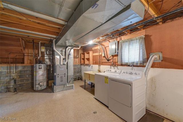 15279 Walnut Creek Drive, Strongsville, OH 44149