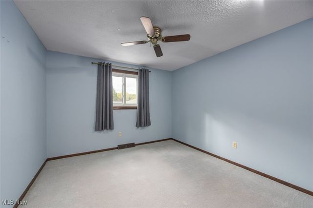 15279 Walnut Creek Drive, Strongsville, OH 44149