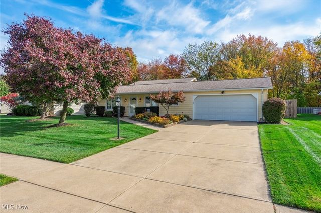 15279 Walnut Creek Drive, Strongsville, OH 44149