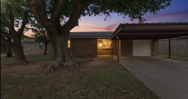 4616 Grinnell Street, Lubbock, TX 79416