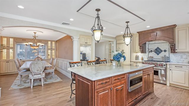 2876 Shore Road, Bellmore, NY 11710