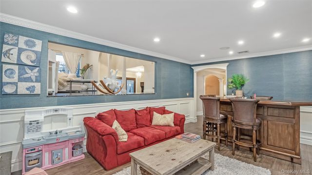 2876 Shore Road, Bellmore, NY 11710