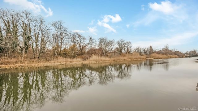 2876 Shore Road, Bellmore, NY 11710