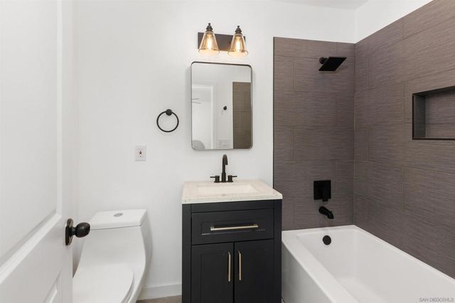 4205 Mason St., San Diego, CA 92110