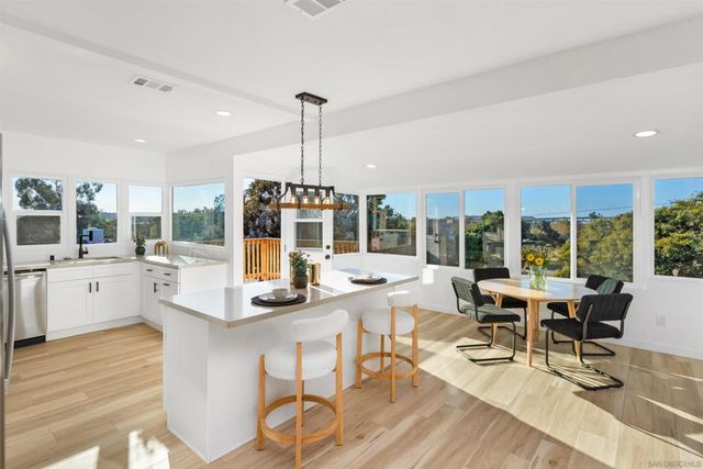 4205 Mason St., San Diego, CA 92110